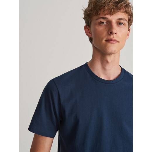 T-shirt męski niebieski Reserved bez wzorów z krótkim rękawem 