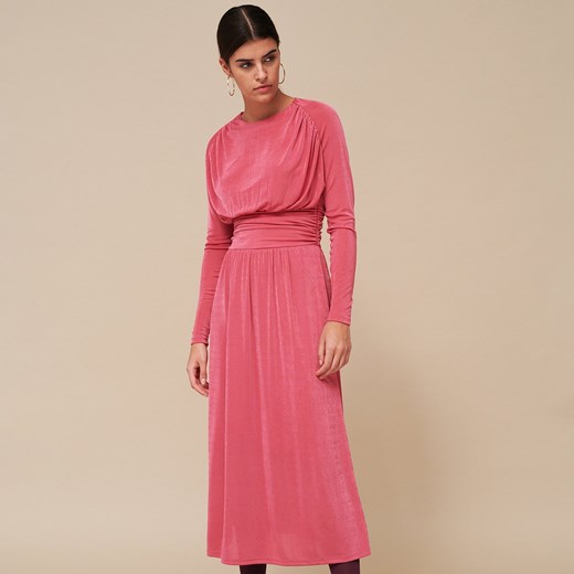 Sukienka różowa Reserved prosta z długimi rękawami na urodziny maxi 