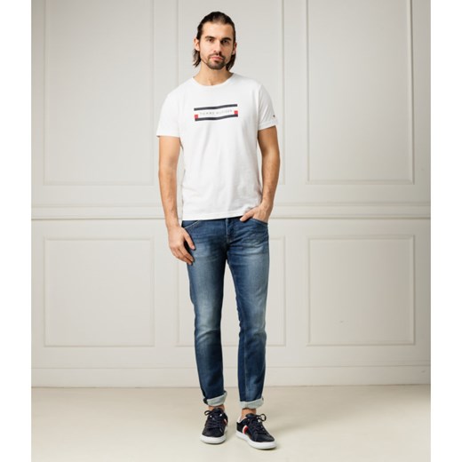 T-shirt męski biały Tommy Hilfiger na wiosnę z krótkim rękawem 