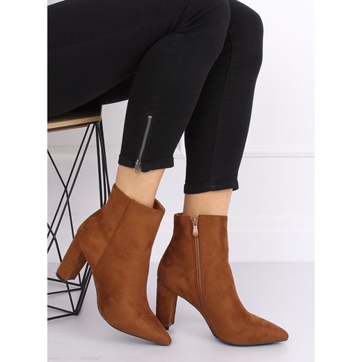 Botki eleganckie bez wzorów zamszowe 