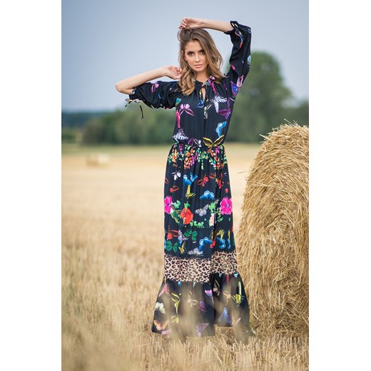 Sukienka wielokolorowa Fobya z tkaniny maxi na spacer z żabotem casual 