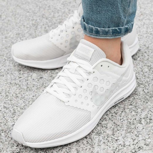 Buty sportowe damskie Nike Downshifter 7 (852466-100) Nike 38.5 okazyjna cena Sneaker Peeker