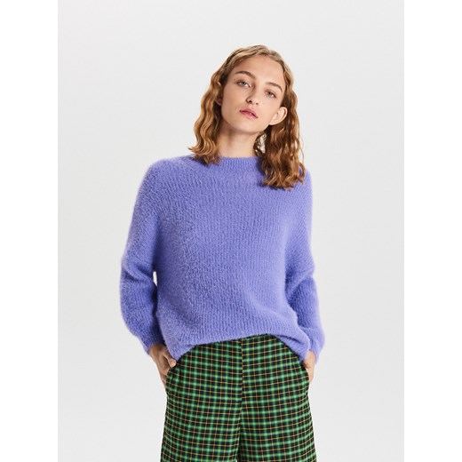 Sweter damski Cropp bez wzorów 