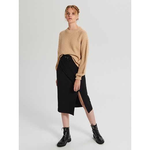Sweter damski Cropp z okrągłym dekoltem