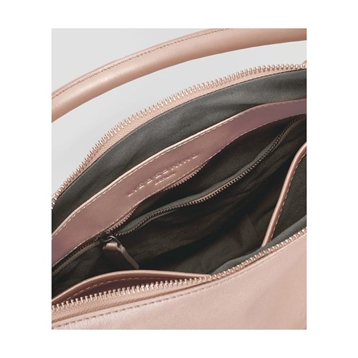 Skórzana torebka "Gina 7W" w kolorze jasnoróżowym - 34 x 26,5 x 13 cm