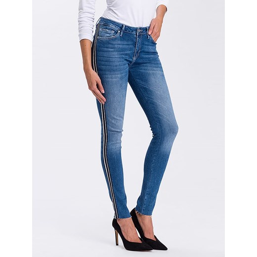 Jeansy damskie Cross Jeans 