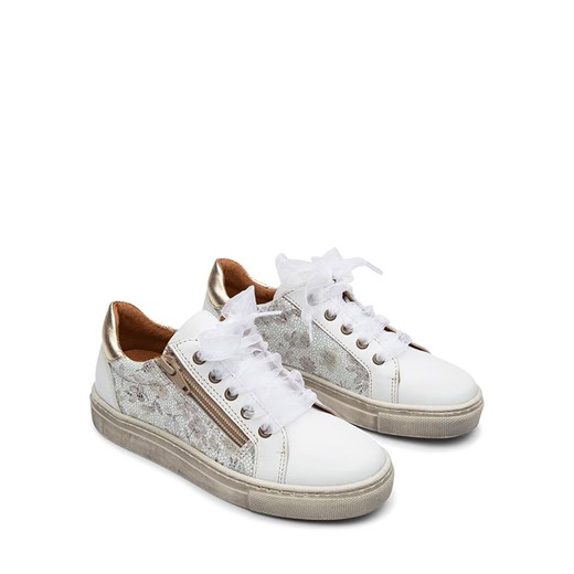 Skórzane sneakersy "Gigi" w kolorze białym