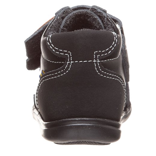 Czarne buciki niemowlęce Kavat na rzepy 