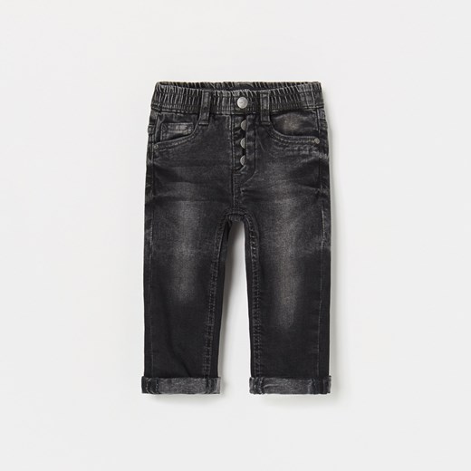 Reserved - Jeansy z prostymi nogawkami slim fit - Czarny Reserved  98 