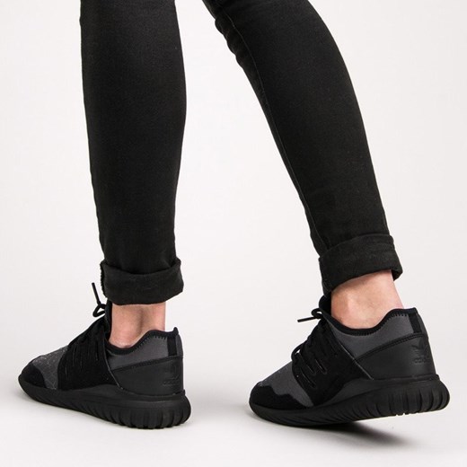 Buty sportowe damskie Adidas tubular bez wzorów 