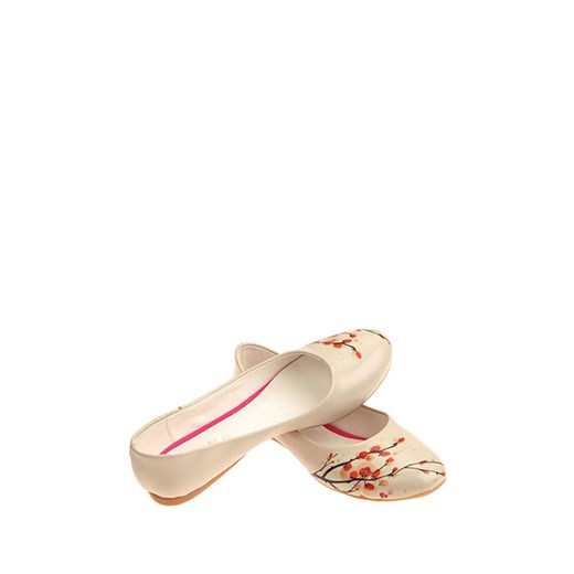 Goby Skórzane baleriny w kolorze beżowym