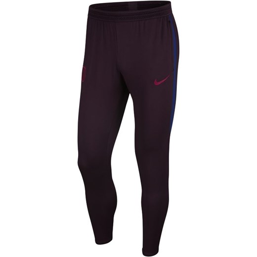 Spodnie sportowe Nike czerwone 