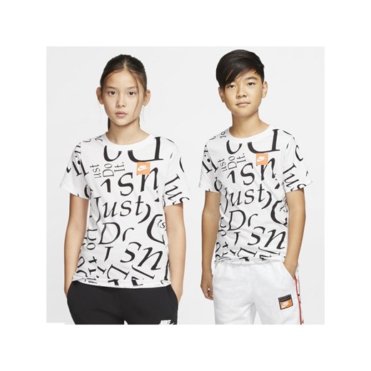 T-shirt z nadrukiem dla dużych dzieci Nike Sportswear - Biel