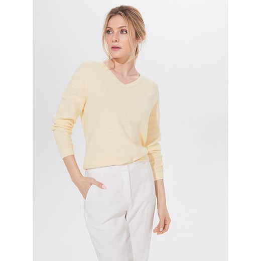 Mohito - Basicowy sweter o ryżowym splocie - Żółty  Mohito XS 