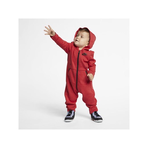 Kombinezon z kapturem dla niemowląt (12-24 M) Nike Sportswear Tech Fleece - Czerwony