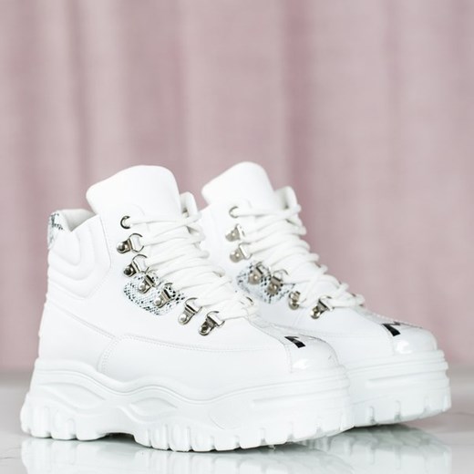 Buty sportowe damskie białe Royalfashion.pl na platformie sznurowane 