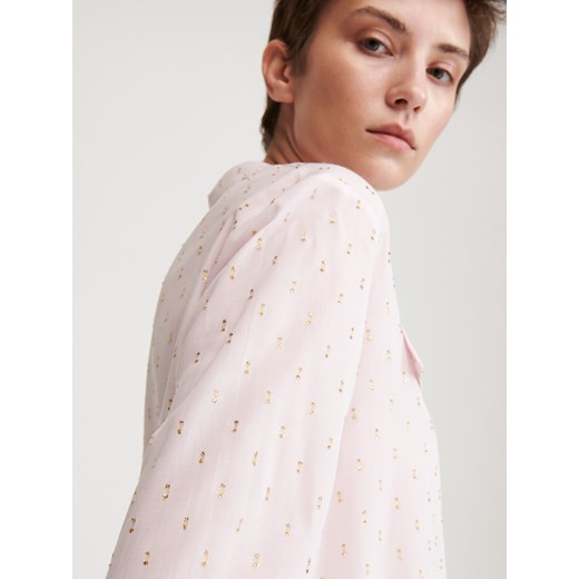 Koszula damska Reserved na wiosnę różowa w abstrakcyjne wzory 