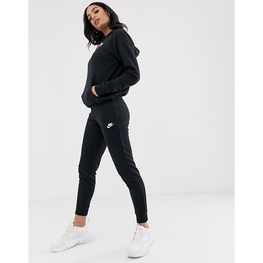 Nike – Essentials – Czarne joggersy o dopasowanym kroju-Czarny