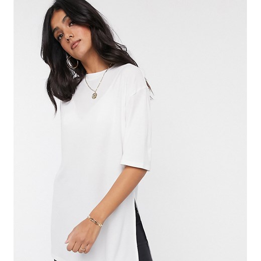ASOS DESIGN Tall – Biały T-shirt o luźnym kroju, wydłużonym fasonie i rozporkami po bokach, z prążkowanego materiału