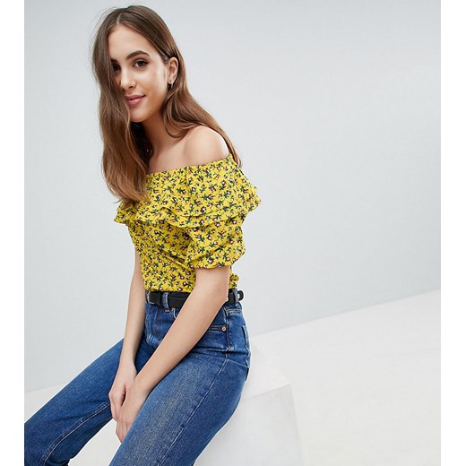 Fashion Union – Tall – Asymetryczny top z falbankami i kwiatowym nadrukiem-Żółty