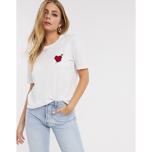 Pimkie – Biały t-shirt z ozodbnym sercem