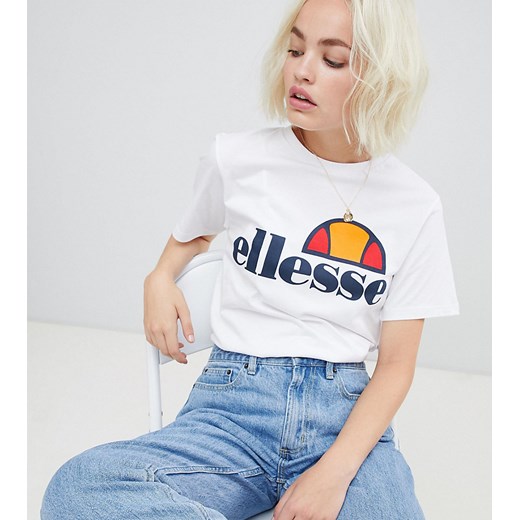 Ellesse – T-shirt o kroju boyfriend z logo na klatce piersiowej-Biały