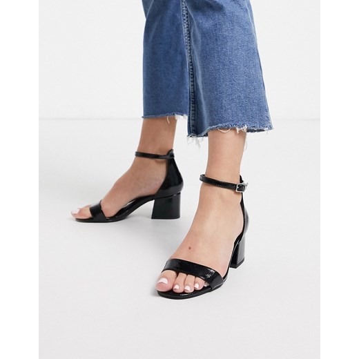 New Look – Czarne sandały na obcasie z imitacji skóry z efektem marszczenia-Czarny