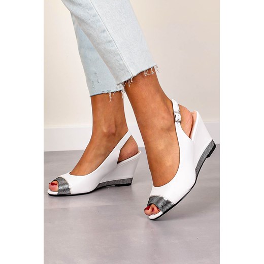 Sandały damskie Sergio Leone eleganckie z klamrą na koturnie bez wzorów 