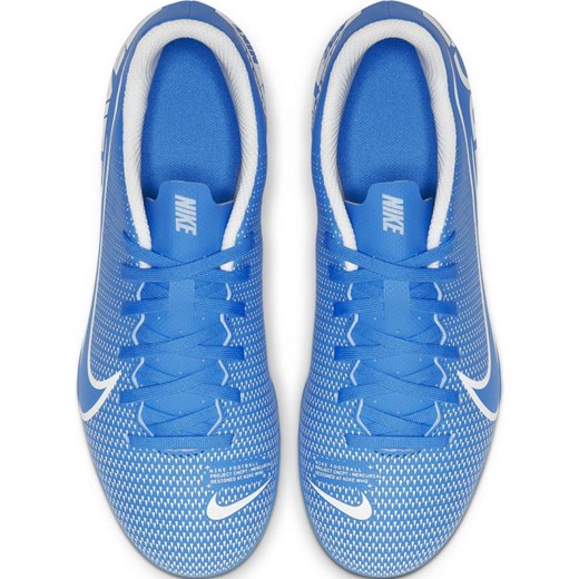 Buty sportowe dziecięce Nike sznurowane 