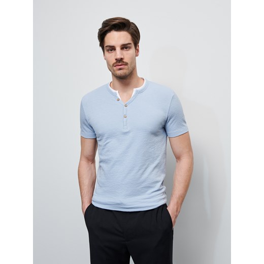 Reserved - T-shirt z guzikami przy dekolcie - Niebieski  Reserved M 
