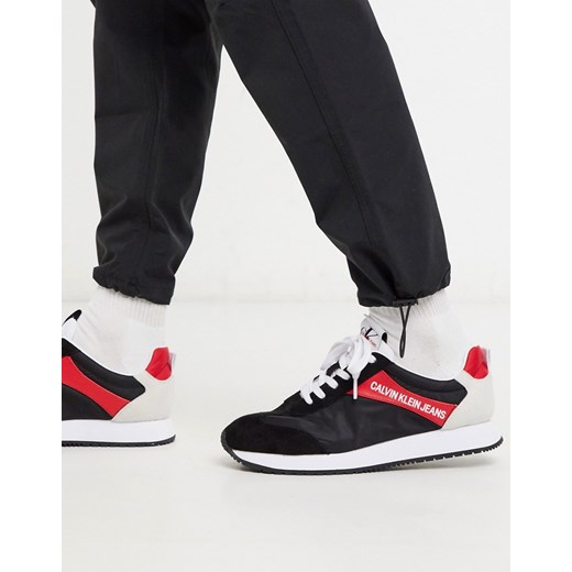 Calvin Klein – Jerrod – Czarno-czerwone buty sportowe-Czarny