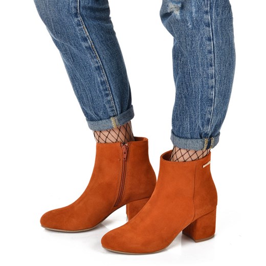 Botki R. Polański casual bez wzorów w Domodi Botki R. Polański casual bez wzorów w Domodi