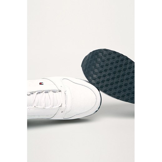 Tommy Hilfiger buty sportowe damskie bez wzorów białe na platformie skórzane 