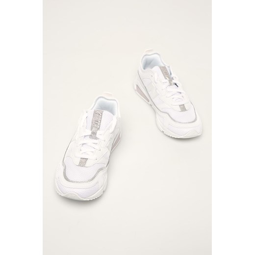 Buty sportowe damskie białe New Balance casualowe ze skóry ekologicznej bez wzorów1 
