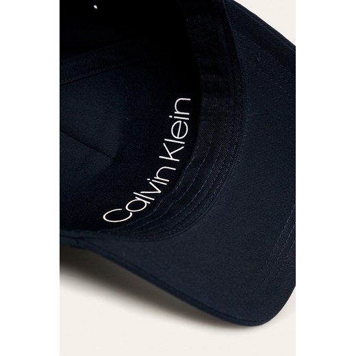 Calvin Klein czapka z daszkiem męska z haftem 