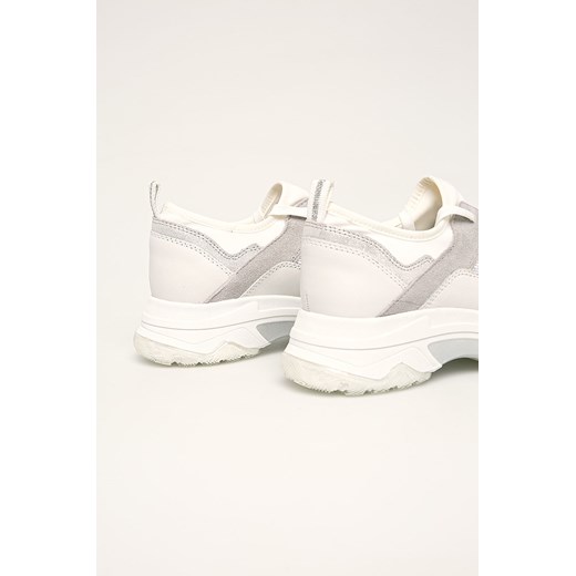 Marco Tozzi buty sportowe damskie białe na wiosnę zamszowe na platformie 
