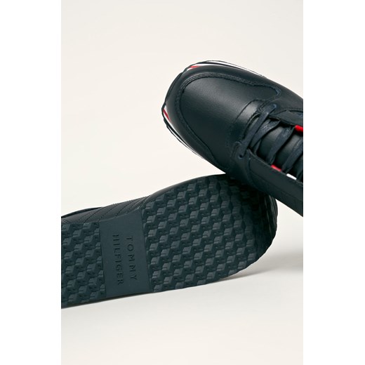 Granatowe buty sportowe damskie Tommy Hilfiger skórzane sznurowane w paski na platformie 