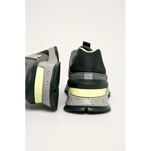 Buty sportowe męskie szare New Balance skórzane sznurowane 