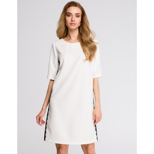 Sukienka biała Style prosta casual z krótkimi rękawami bez wzorów z okrągłym dekoltem 