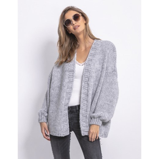 Sweter damski Fobya w serek