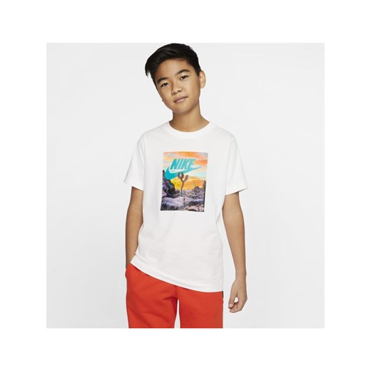 T-shirt dla dużych dzieci (chłopców) Nike Sportswear - Biel  Nike  Nike poland