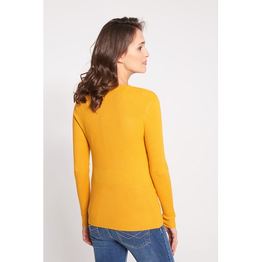 Żółty sweter damski Quiosque z dekoltem w serek gładki 