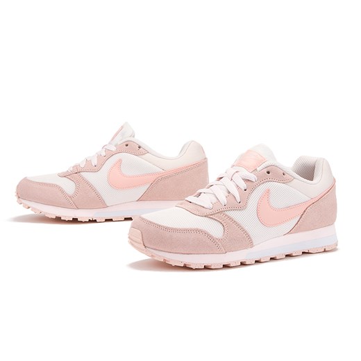Buty sportowe damskie różowe Nike md runner bez wzorów sznurowane płaskie 