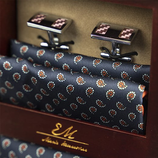 Zestaw Prezentowy dla mężczyzny w kolorze granatowym: krawat + poszetka + spinki zapakowane w pudełko EM 5  Em  EM Men's Accessories