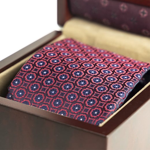 Zestaw Prezentowy dla mężczyzny w kolorze bordowym: krawat + poszetka + spinki zapakowane w pudełko EM 25  Em  EM Men's Accessories