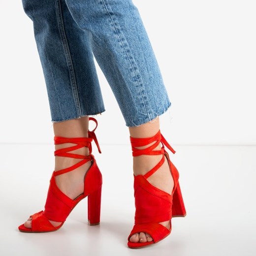 Czerwone sandały damskie Royalfashion.pl bez wzorów na obcasie eleganckie 