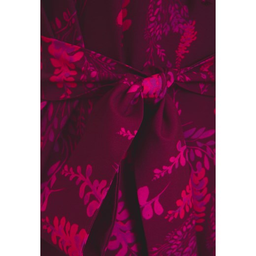 Sukienka Bizuu z okrągłym dekoltem w stylu boho