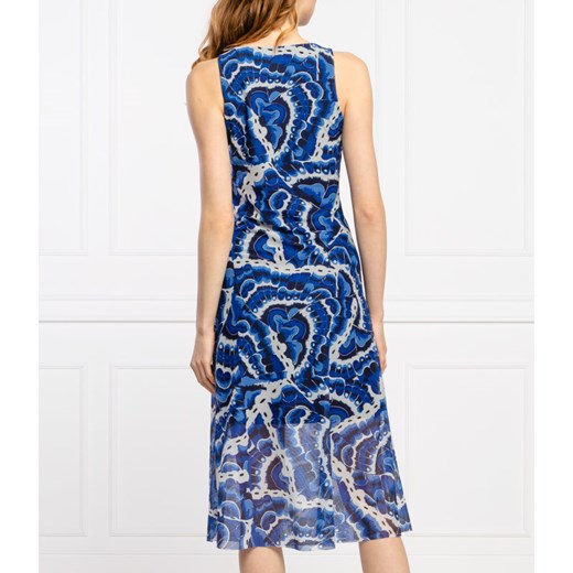 Sukienka niebieska Desigual w abstrakcyjnym wzorze bez rękawów prosta 