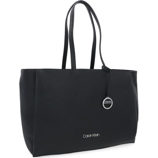 Shopper bag Calvin Klein czarna bez dodatków na ramię duża 