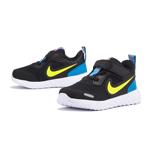 NIKE REVOLUTION 5 > BQ5673-076 Nike 17 streetstyle24.pl